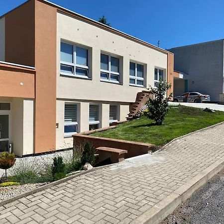 Sluknov / The Northernmost City Of The Czechia מראה חיצוני תמונה